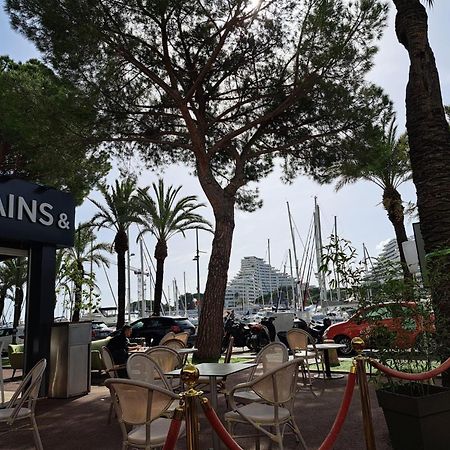 2 Pieces Rez-De-Jardin Dans Maison Avec Piscine Villeneuve-Loubet Exteriör bild