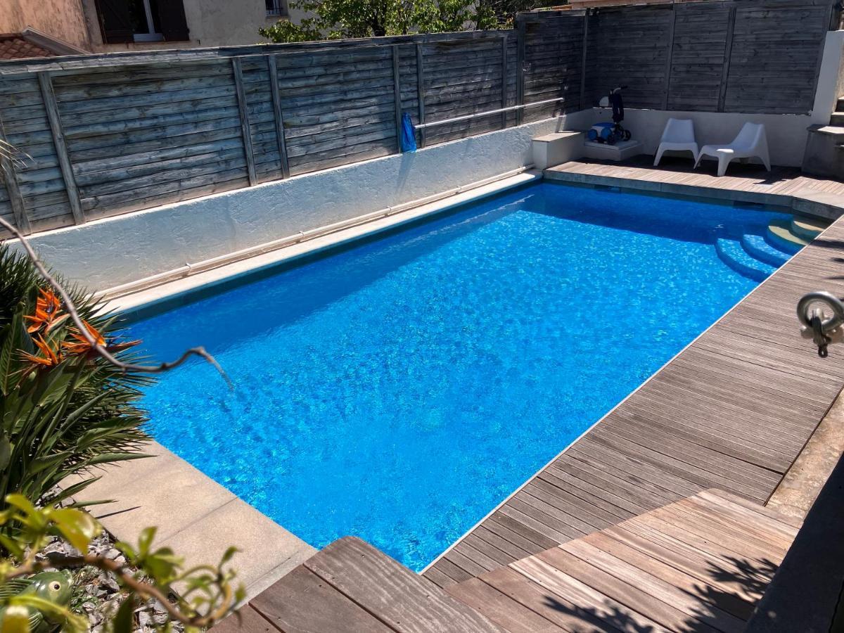 2 Pieces Rez-De-Jardin Dans Maison Avec Piscine Villeneuve-Loubet Exteriör bild